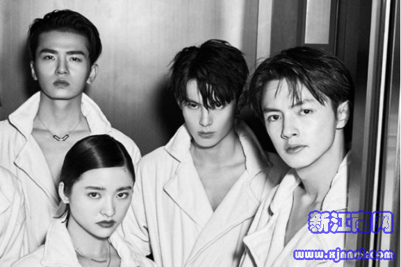 沈月最新杂志照