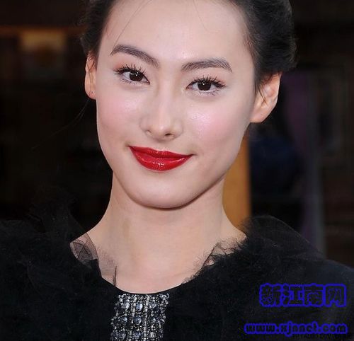 梁洛施个人资料简介 梁洛施个人档案