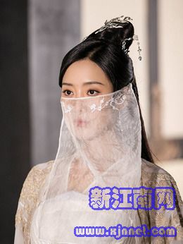 玉清落(王梓薇饰演)