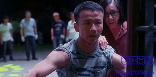 װ̨��33������